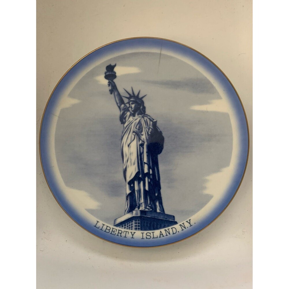 Liberty Island Plate